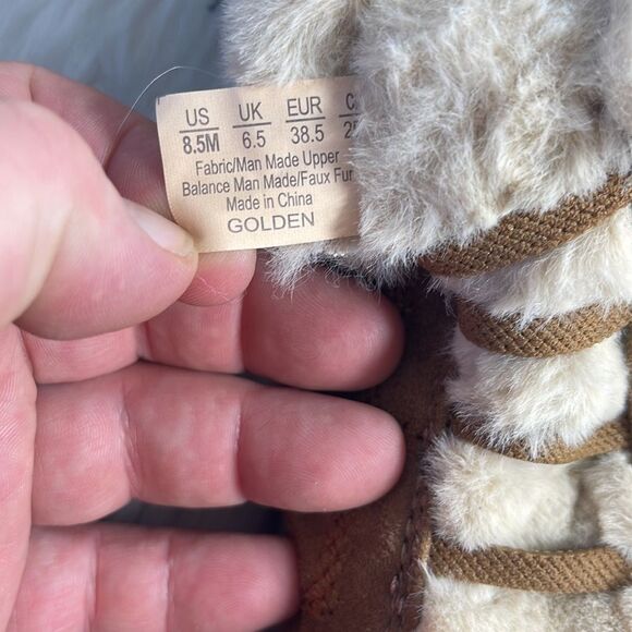 Bzees NWOT Golden Toffee Lined Booties Sz 8.5 - Picture 5 of 7